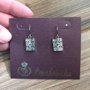 Premier Designs *brand new, never worn earrings
